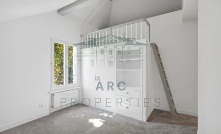 CHÊNE-BOUGERIES – BEAUTIFUL RENOVATED FAMILY HOME - Photo 2