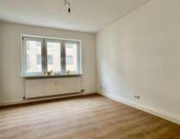 Sanierte 3-ZKB-Wohnung mit Balkon in zentraler Lage M 6 13+14, - Foto 1