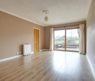 Marsworth Road, Pitstone - Photo 2