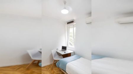 Room in a shared 5-bedroom apartment for rent in Valdezarza - Foto 2