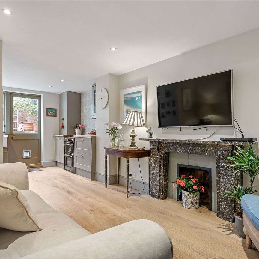 Huntingdon Street, London, N1 1BP - Photo 1