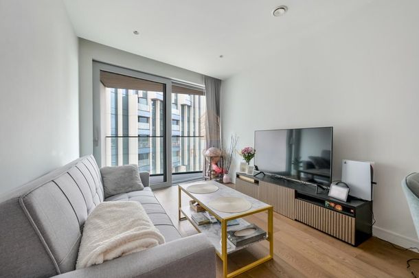 Cutter Lane, Greenwich - Photo 1