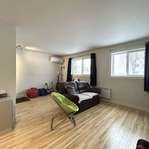 Appartement 5 ½ à louer Vanier juillet 2026 - Photo 2