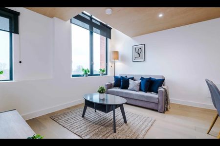 2 Bed Flat, Spinners Way, M15 - Photo 2