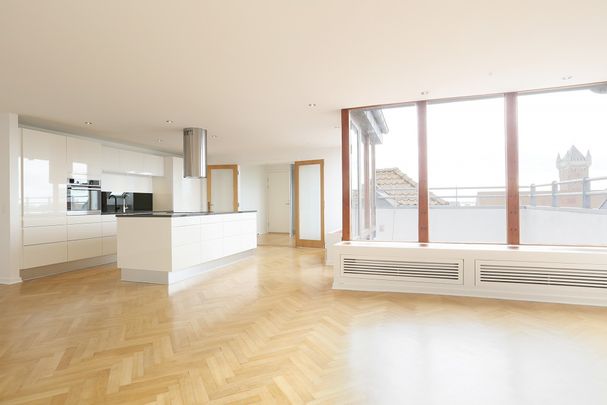 Stor 3-værelses med altan midt i Esbjerg - Foto 1