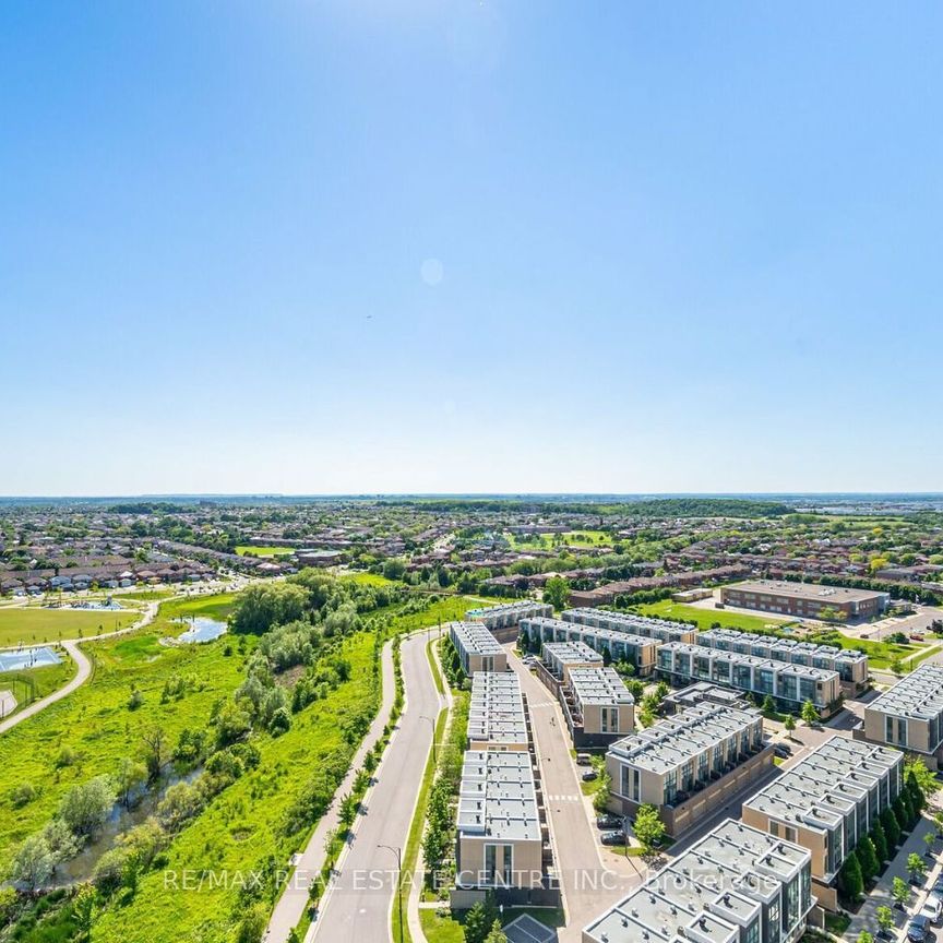 For Lease - 75 Eglinton Avenue Unit# 109, Mississauga, Ontario - Photo 1