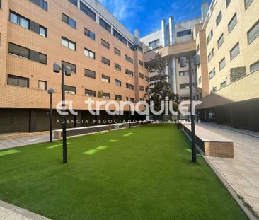 Piso de alquiler en Avenida Isabel de Valois, Sanchinarro - Photo 2