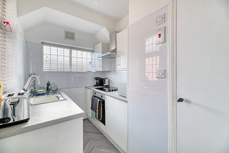 Saint David's Road North - Photo 2