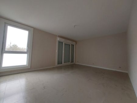 LOCATION APPARTEMENT T3, POITIERS, BEAULIEU - Photo 4