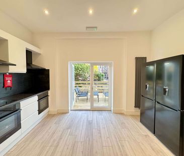 Modern Studios in a shared house in L9, bills included R3 - Photo 3