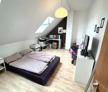 3-Zimmer Maisonette Wohnung mit TG-Stellplatz in Regensburg - Photo 1