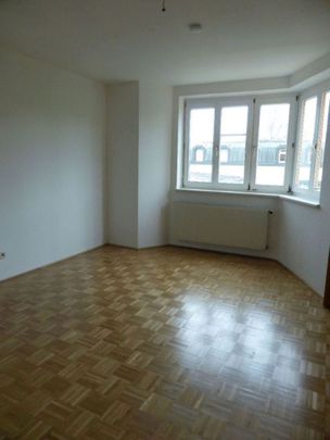 2-Zimmer-Altbauwohnung bei Uni und Stadtpark - Provisionsfrei! - Photo 1