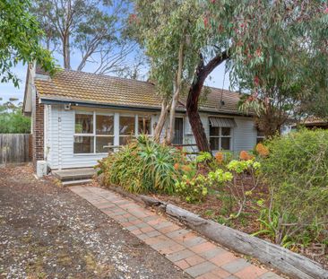 3 BEDROOM FAMILY HOME - Photo 6