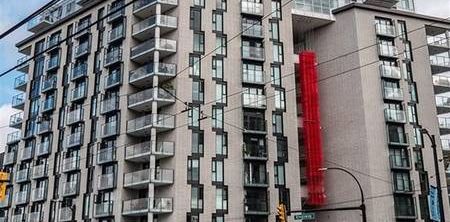 1B/1B, Quartz Countertops, In Vancouver - Photo 2