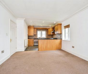 2 Bedroom Ground Flat - Photo 5