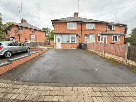3 bedroom House To Let - Photo 2