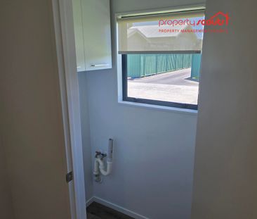 Beautiful, Light & Sunny - Photo 4