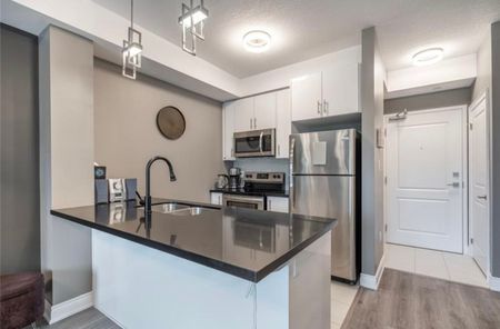 For Lease - 125 Shoreview Place Unit# 326, Hamilton, Ontario - Photo 4