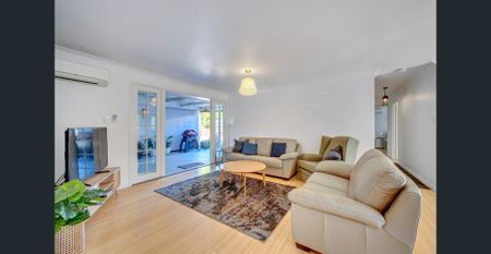 Beautiful Lowset Family Home - Photo 2