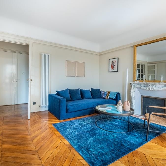 Location Appartement 4 pièces 150m² PARIS 3ème - Photo 1