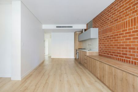 303 / 473 Elizabeth Street - Photo 5