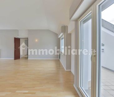 Mansarda ottimo stato, 152 m², Moscova, Milano - Photo 2