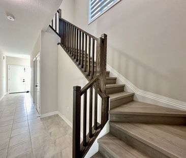 For Lease - 49 Saffron Way, Pelham, Ontario - Photo 1