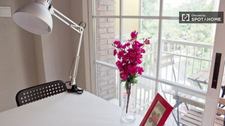 valencia, Valencian Community 46021 - Photo 4