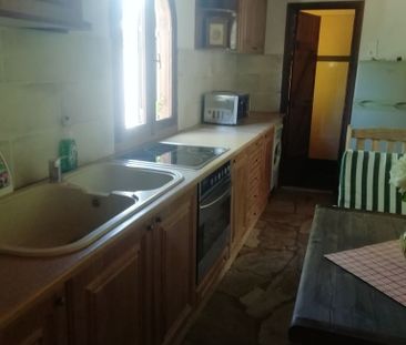 Μονοκατοικία για ενοικίαση Θυμάρι (Παλαιά Φώκαια) - Photo 4