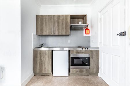 Studio to rent - Photo 4