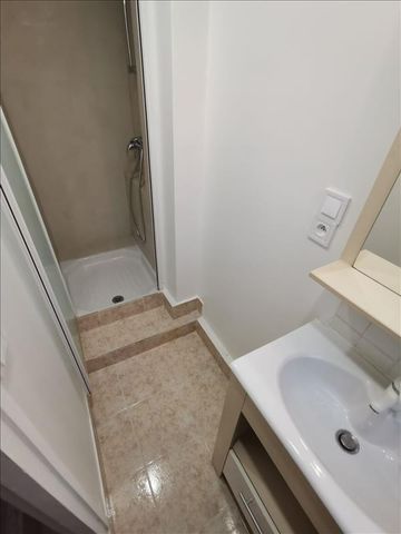 2 pièces - Meublé - 46,7 m² - 2ème étage - Colocation non autorisée - Photo 2