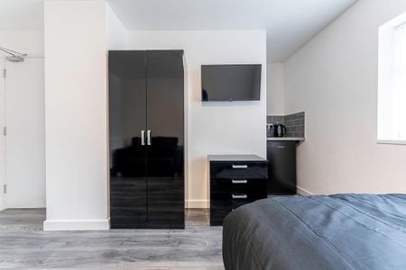 1 bedroom house of multiple occupation to rent - Photo 3