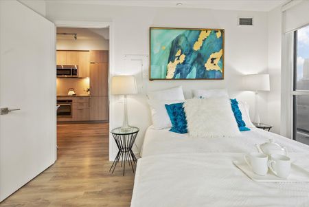 For Lease - 50 Ordnance Street Unit# 702, Toronto, Ontario - Photo 3