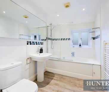 4 bedroom House To Let Total Size: 1829 SQ FT - Photo 2