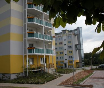 Wohnen mit Weitblick und Einbauküche - Photo 1