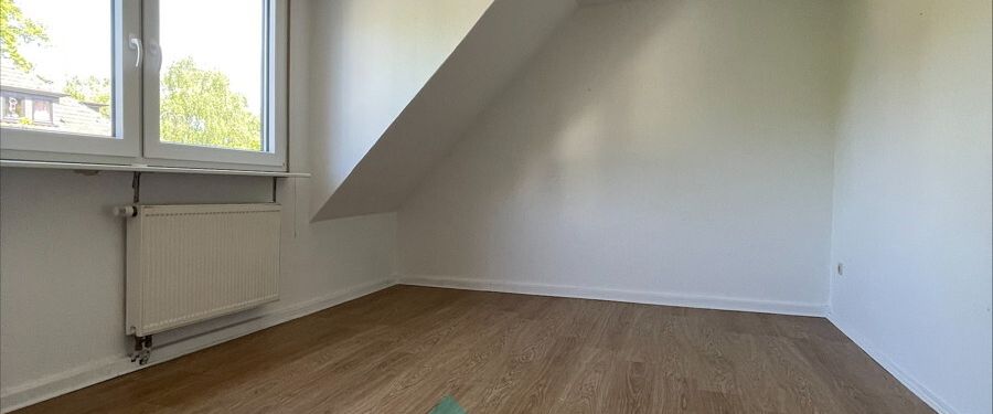 Zentral gelegene 3-Zimmer Dachgeschosswohnung mitten im Herzen von Hemer - Foto 1