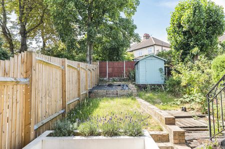 Queen Mary Road, Crystal Palace, Lodnon, SE19 - Photo 4