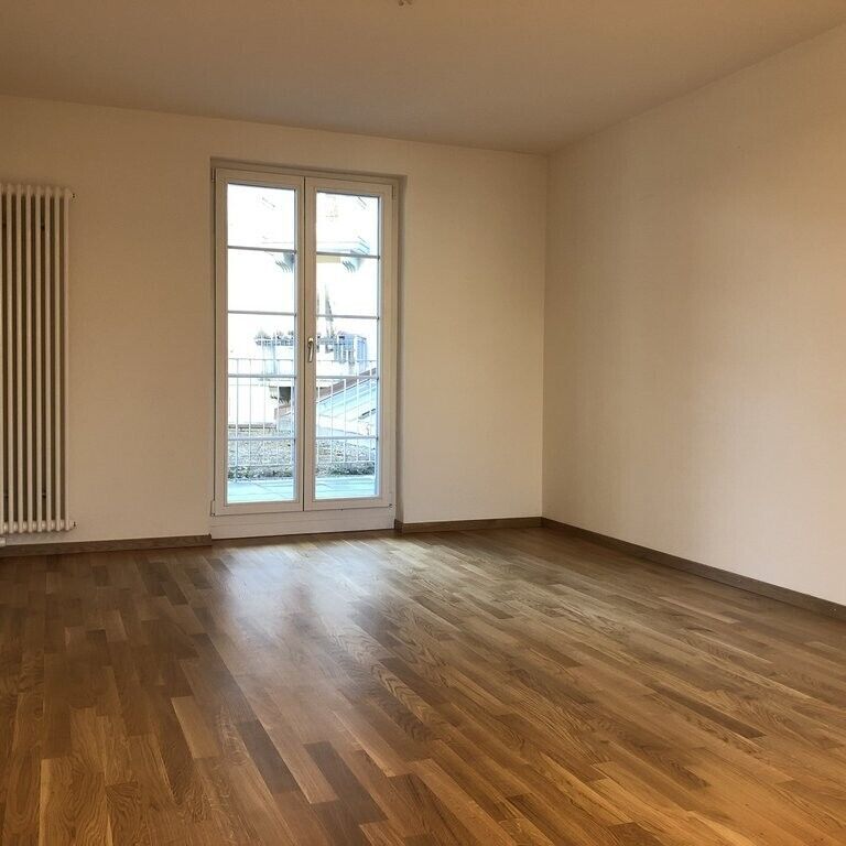 Living in a vibrant urban neighborhood - Foto 1