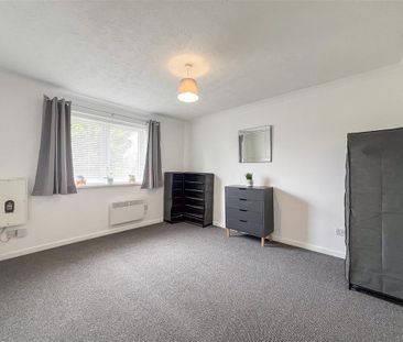 1 bedroom semi-detached house to rent - Photo 5