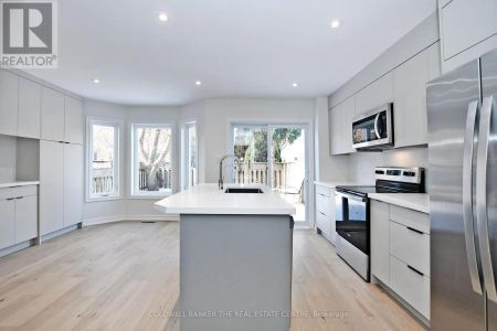 582 SKINNER AVENUE - Photo 3