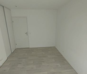 Location Appartement 2 pièces 44m² - Photo 4