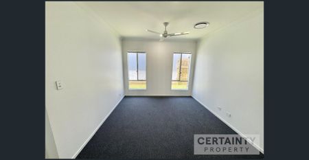 Spacious Family Living in a Quiet Location - Photo 4