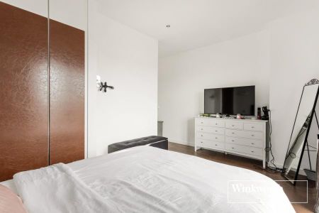 3 bedroom penthouse to rent - Photo 4