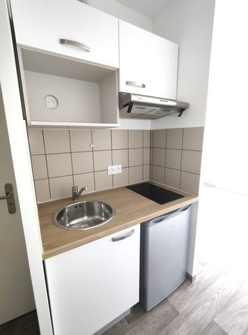 Location Appartement 1 pièce 23m² FRANQUEVILLE ST PIERRE 76520 - Photo 4