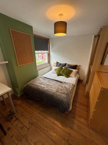 Room in a Shared House, Glebe Road, NG2 - Photo 2