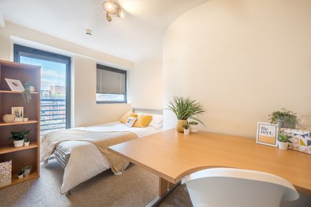 5 Bed Flat, Regent Terrace, S3 - Photo 5