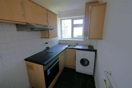 Hardwicke Lodge,worthing, BN11 - Photo 2