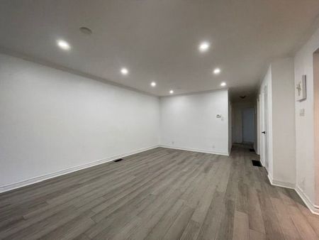 For Lease - 231 Blue Grass Boulevard, Richmond Hill, Ontario - Photo 3