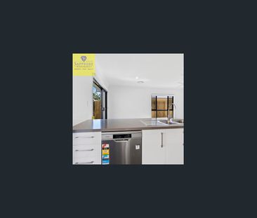 Welcome to 10 Carisbrook Street – your modern family retreat in the... - Photo 5