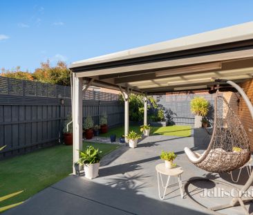 4 Mirrabucca Promenade, South Morang - Photo 2